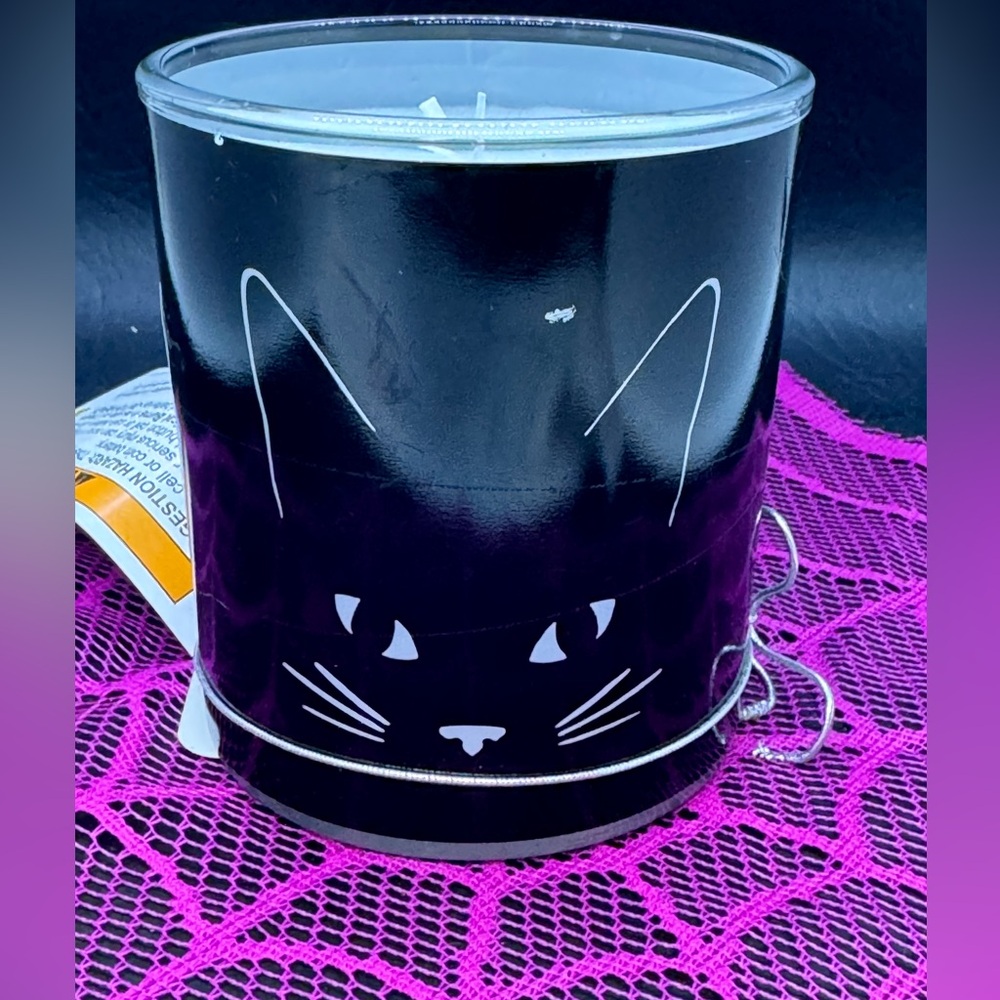 Color changing candle New